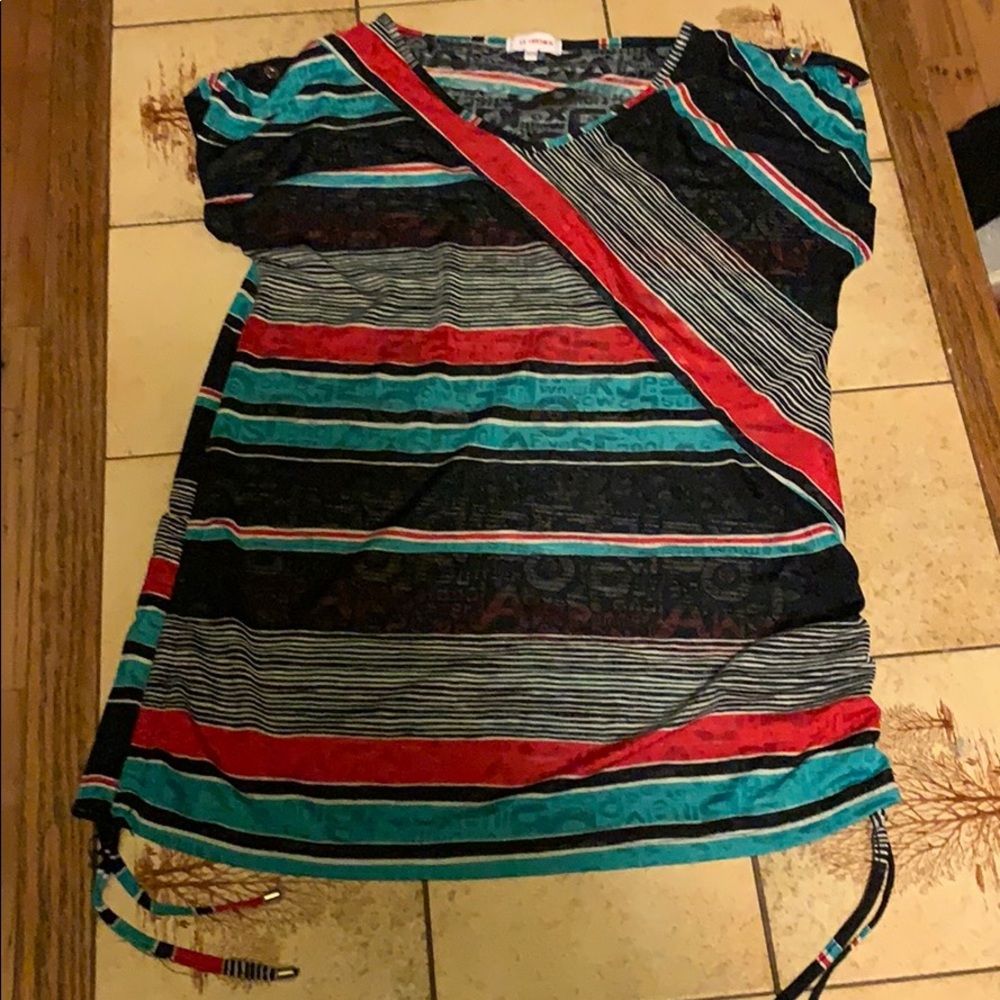 Short sleeve shirt